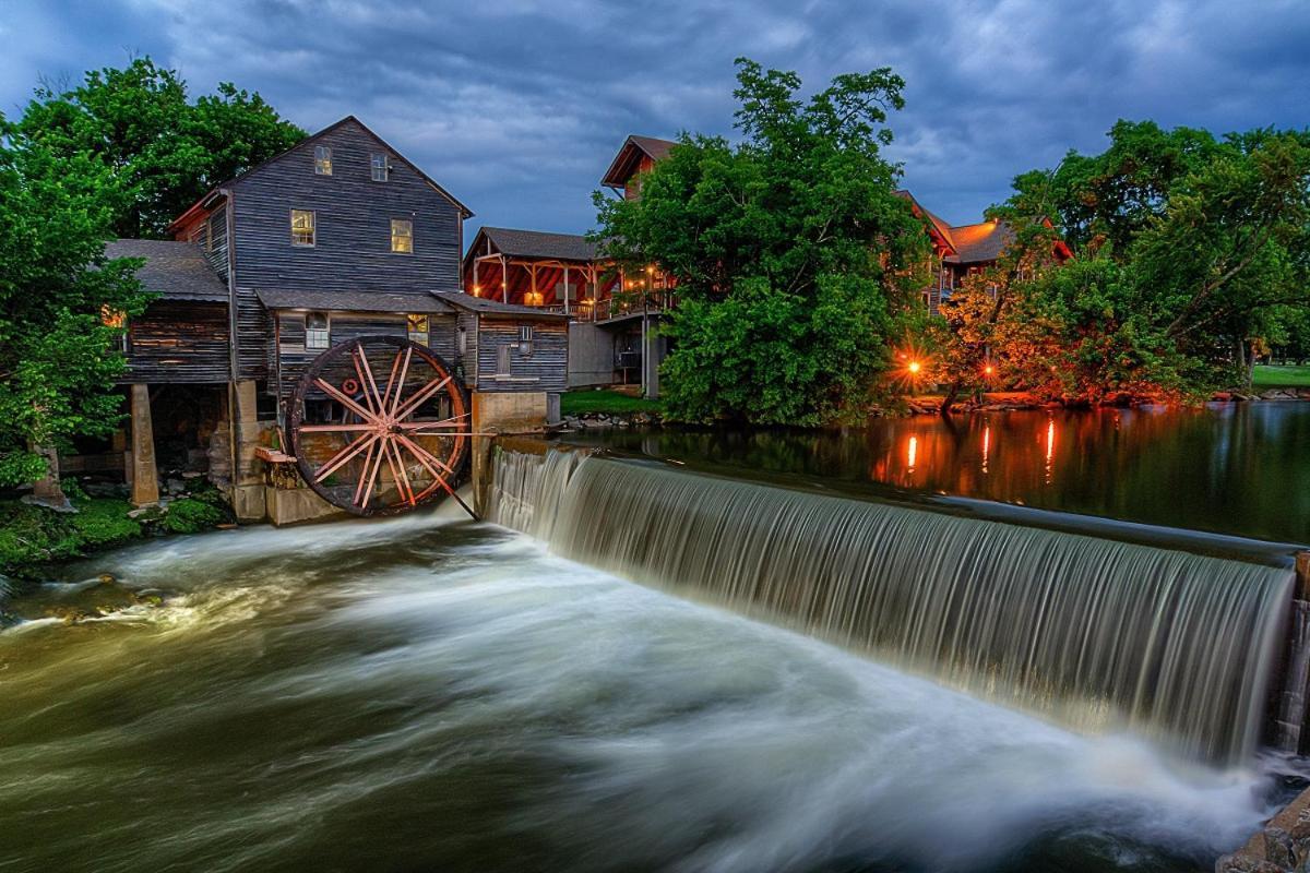 Breathtaking View, Hot Tub, 1089 Of Free Attraction Tickets For Each Paid Day, Dollywood And More! Sevierville Extérieur photo